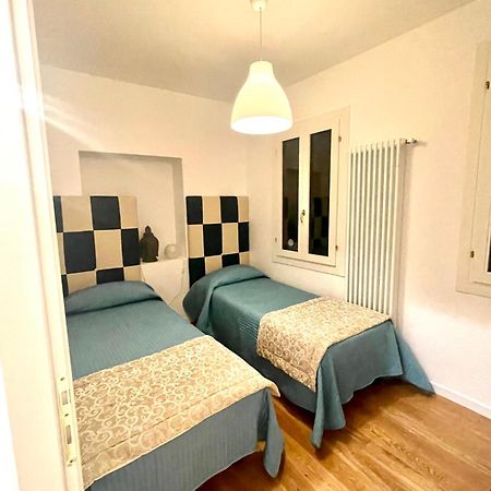 Royal Rialto Apartment - Grand Canal View البندقية المظهر الخارجي الصورة